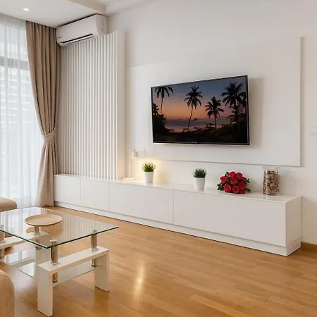 Waterfront Lux Апартаменты *