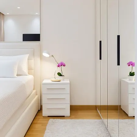 Waterfront Lux Апартаменты Белград