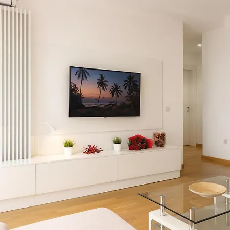 Апартаменты Waterfront Lux Белград