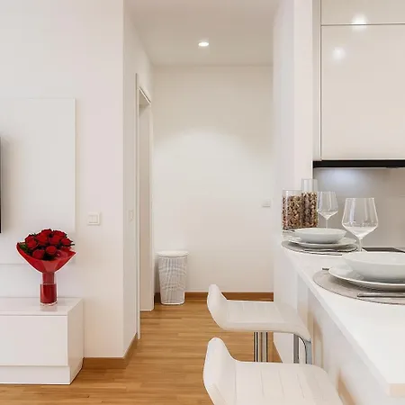 Waterfront Lux Апартаменты *